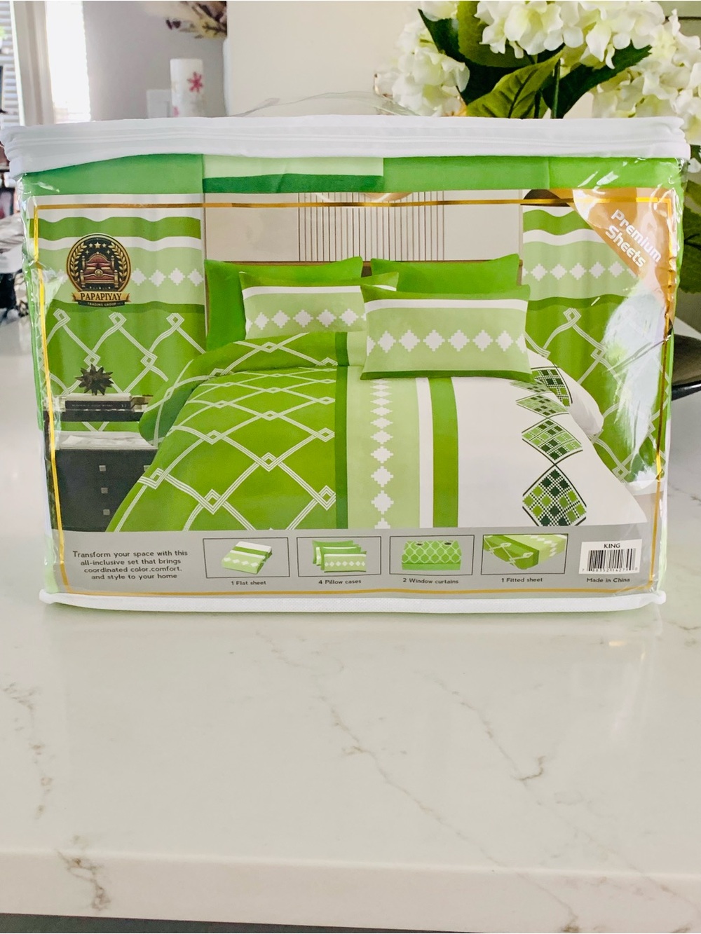 Papapiyay 2800 Series 8PC Sheet Set w/ Curtains King Green White Geometric